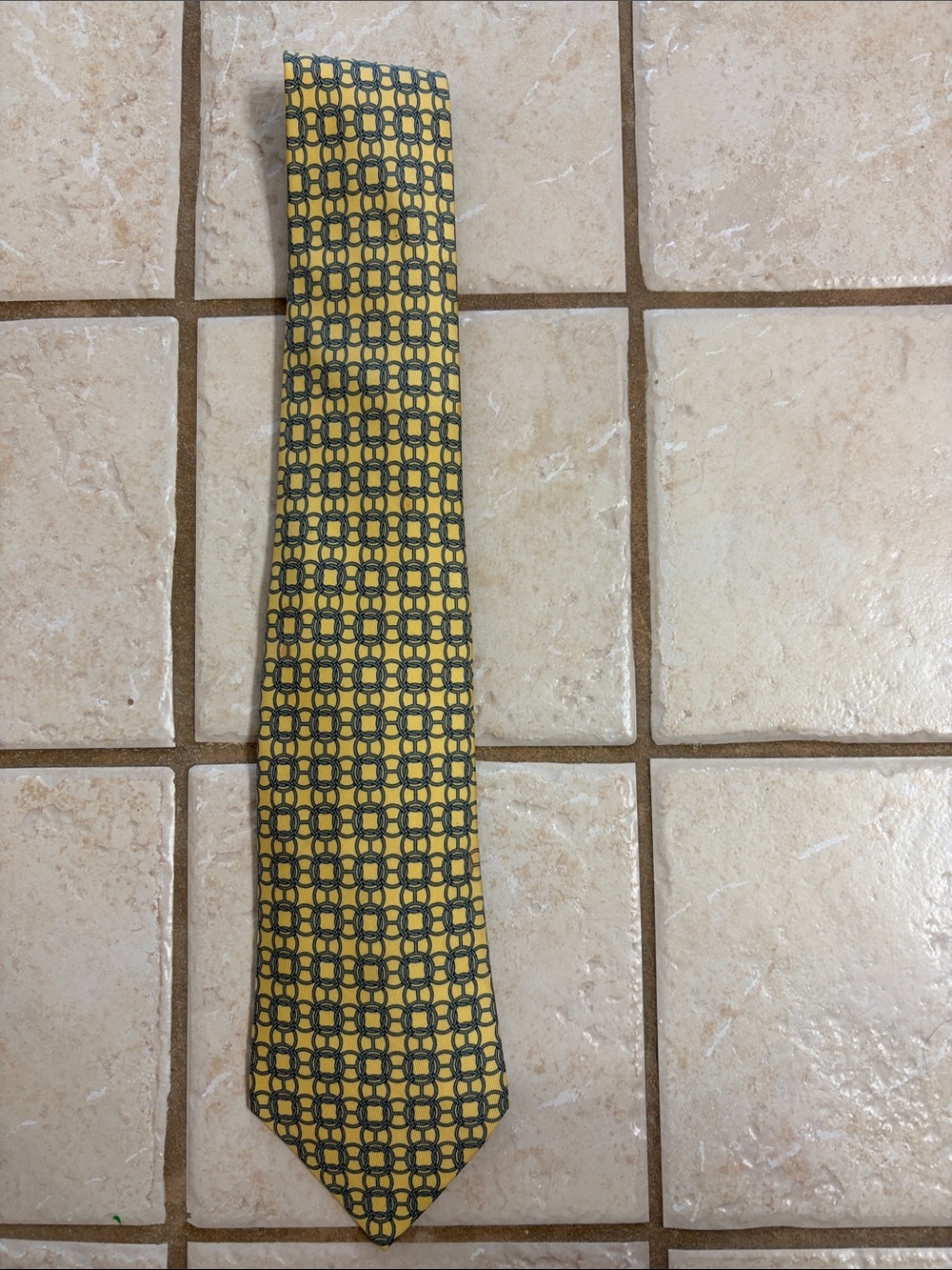Hermes Yellow and Gray Interlocking Geometric Silk Tie